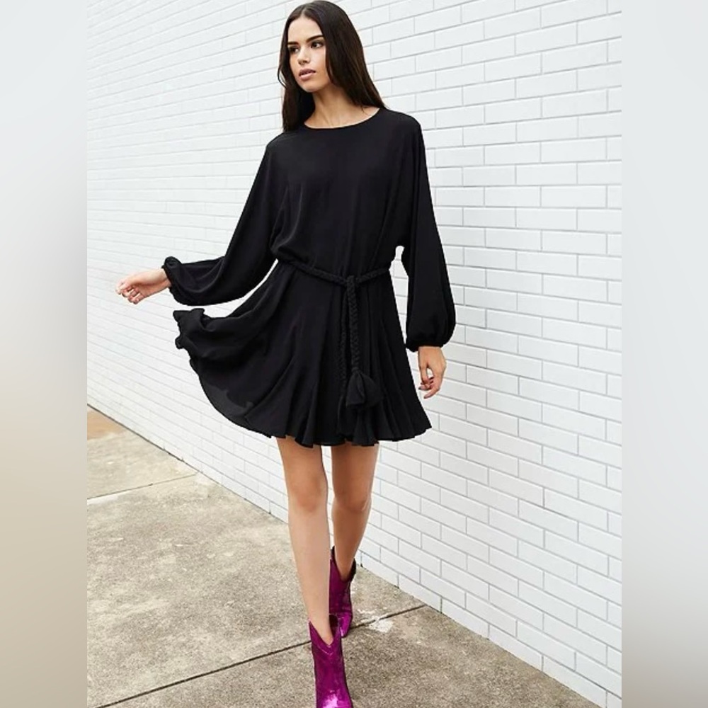 NWT Riley Braided Belt Long Balloon Sleeve Crew Neck Swing Dress